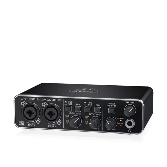 BEHRINGER UMC202HD