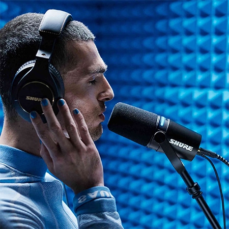 SHURE MV7+